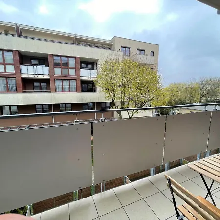 Al-dom Ogrodowa Bocianie Gniazdo Z Garażem Apartament *
