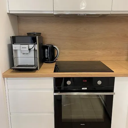 Al-dom Ogrodowa Bocianie Gniazdo Z Garazem * Kołobrzeg